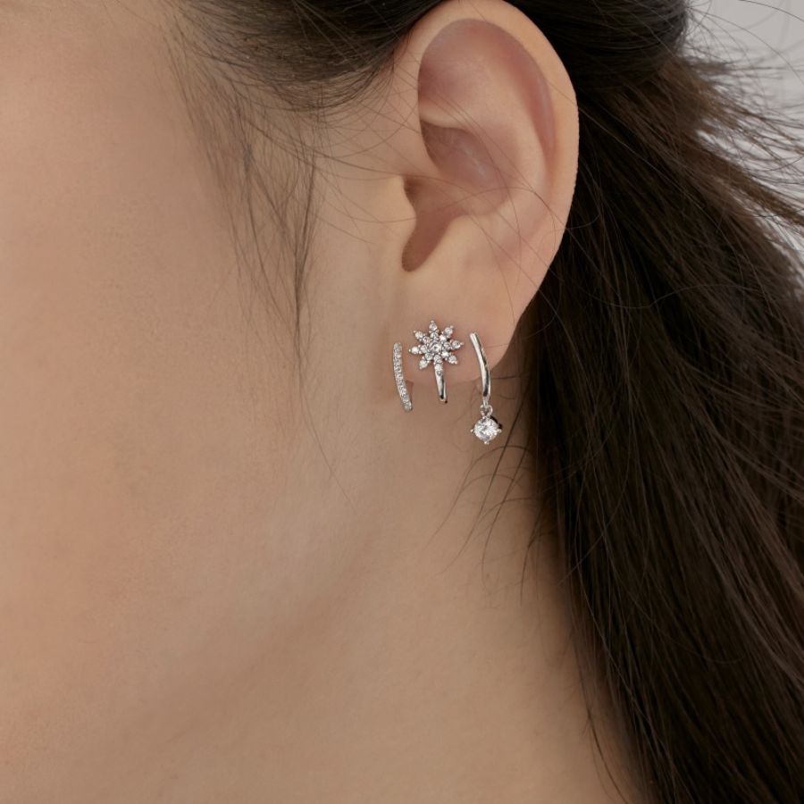 Feyre Illusion Earrings Silver