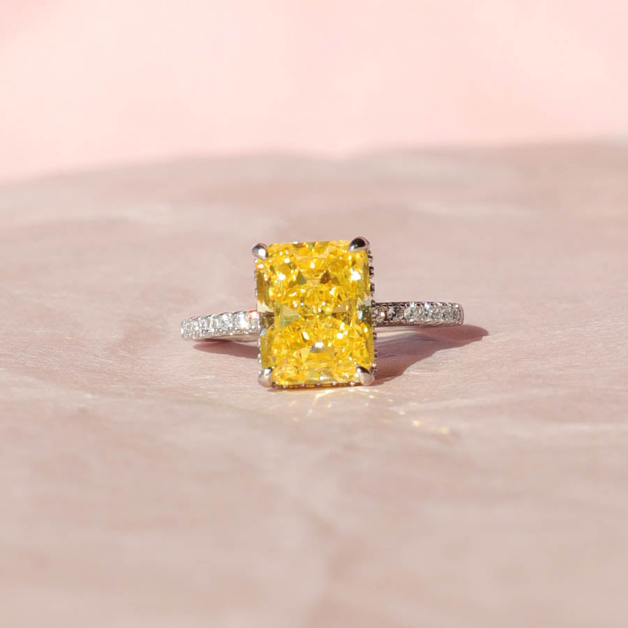 Brea Crushed Ice Ring Canary Yellow