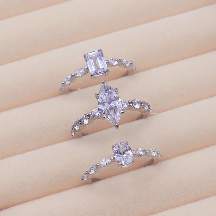 Noelle Dainty Ring